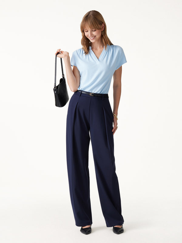 OGLmove Eco-Mousse® Collared V-Neck Top