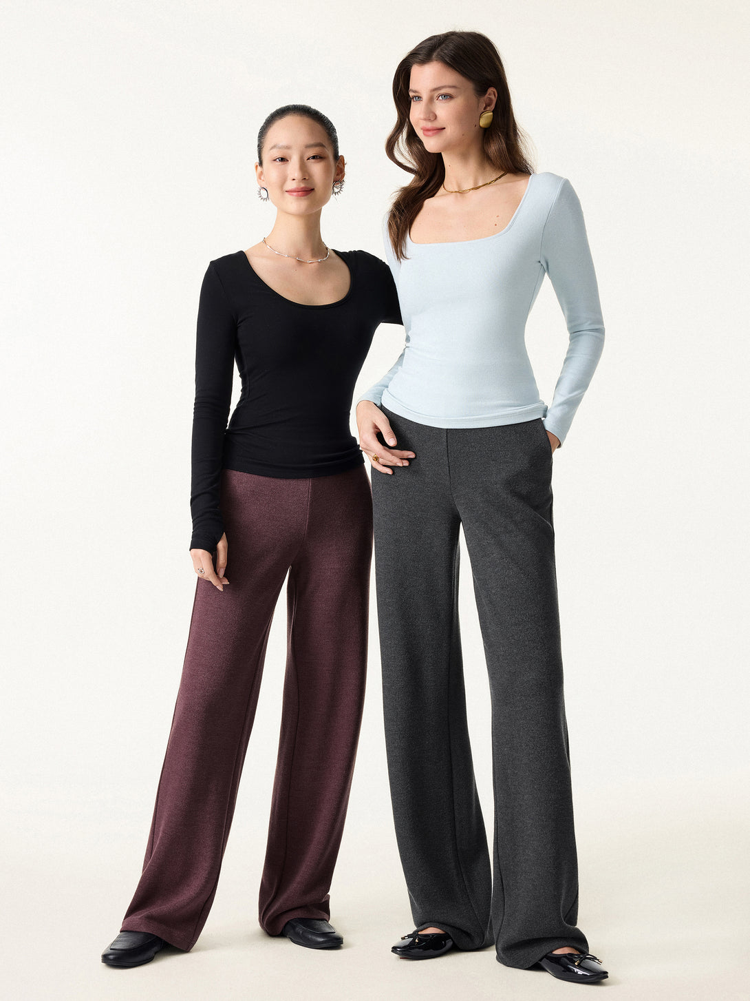 Mid Rise Straight Leg Pull-on Pants with Pockets