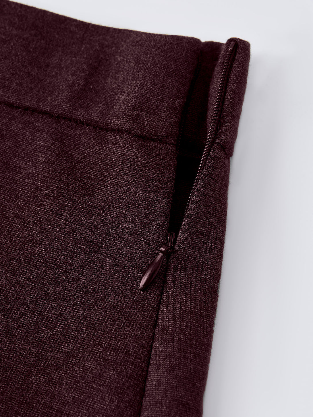 Stretchy Mid Rise Pencil Midi Skirt with Slit