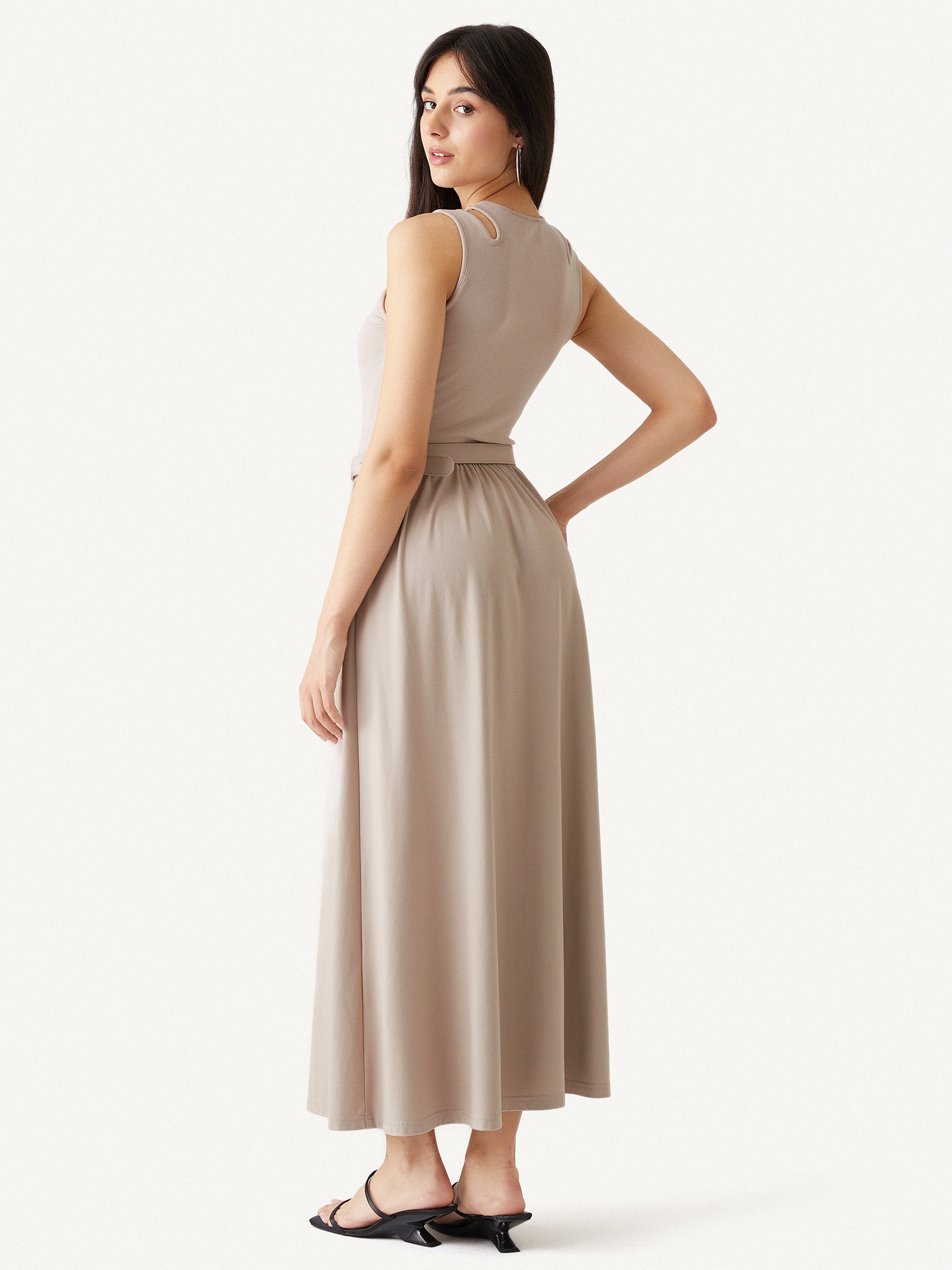 Grateford Brami Dress with Pockets & Belt - Oatmeal