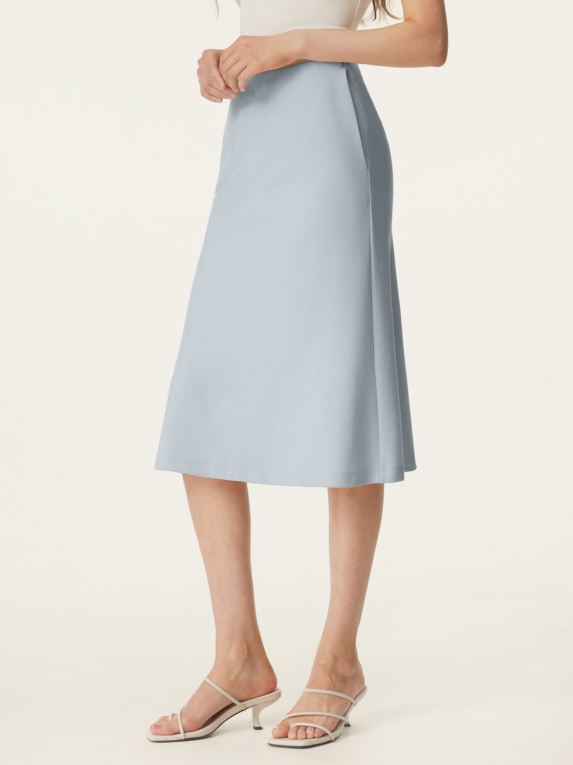 line Midi Skirt Pockets