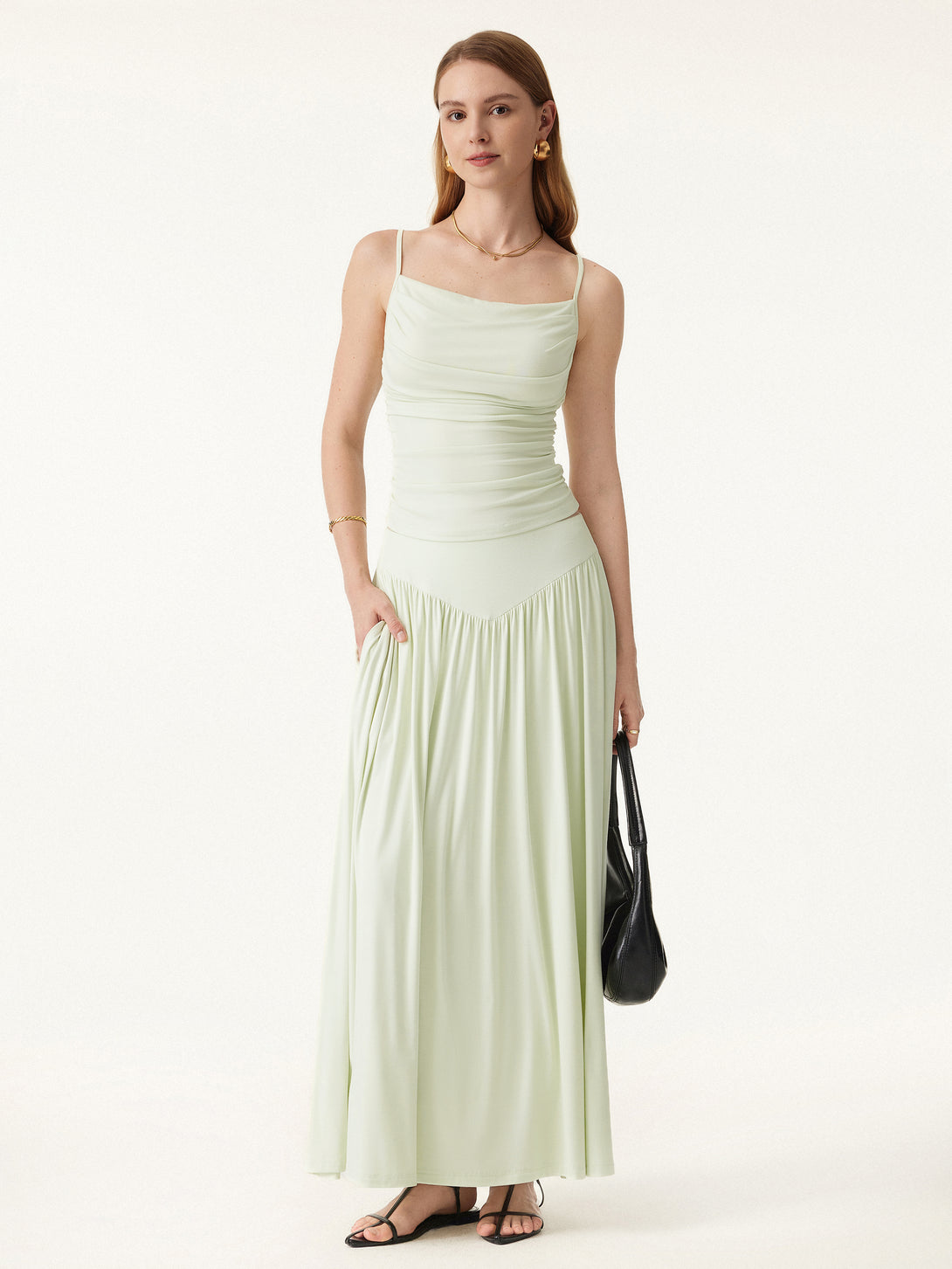 Ultrasoft V-shape Waist Gathred Maxi Circle Skirt with Pockets