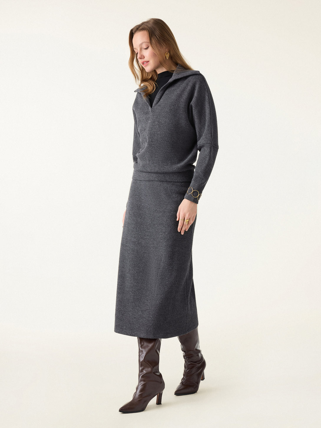 2Pcs Set Collared V-Neck Batwing Pullover & H-line Pull-on Midi Skirt