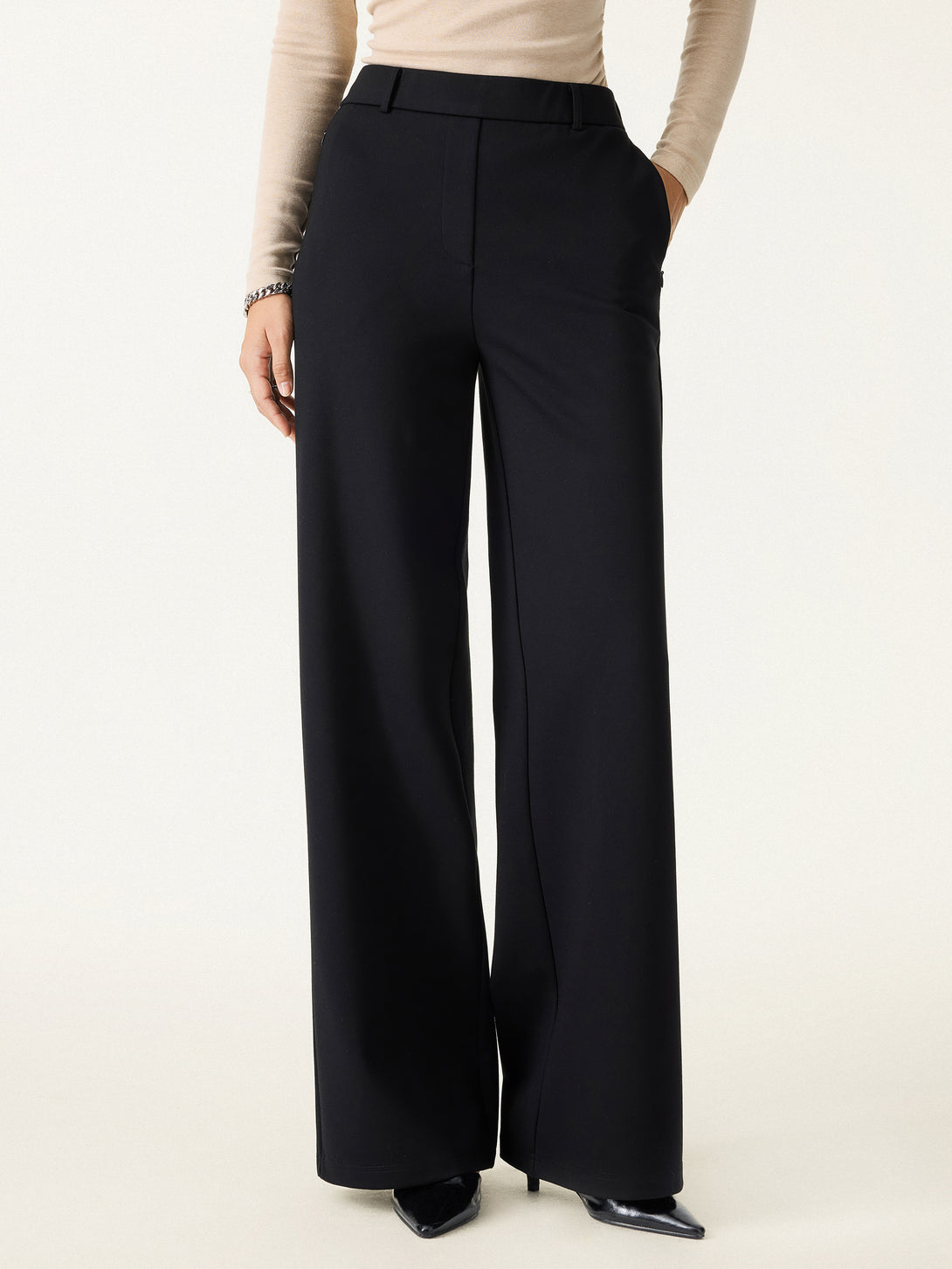 Slim Ponte The Empower Pant