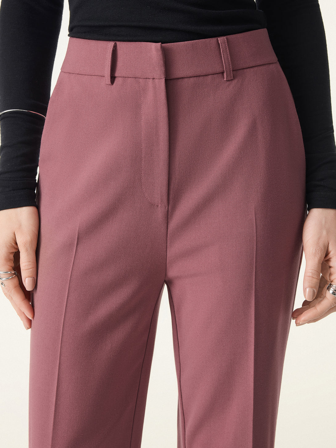 Mid Rise Straight Leg Creased Trousers with Pockets