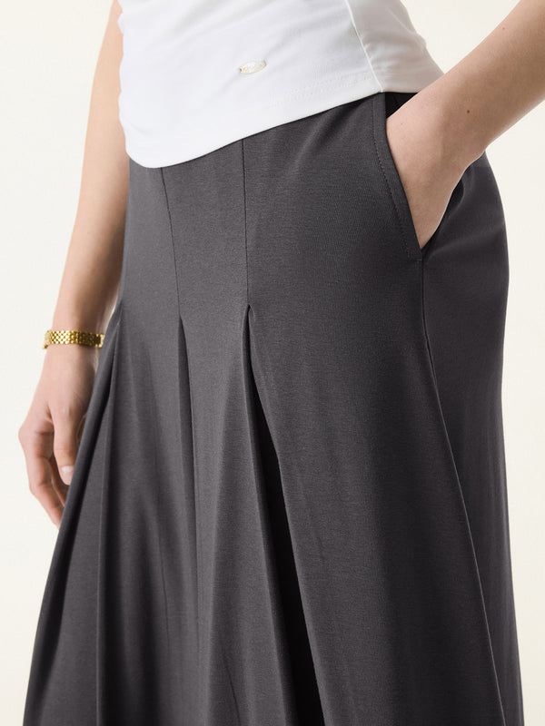 Stretchy Mid Rise A-line Pleated Skirt with Pockets