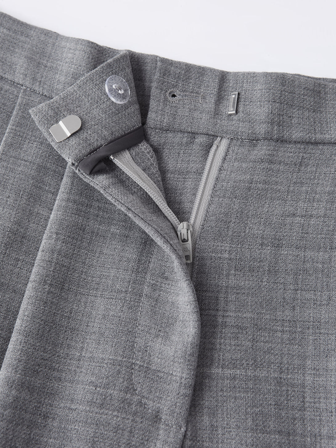 4-way Stretch Wool Mid Rise Pleated Wide Leg Trousers with Pockets