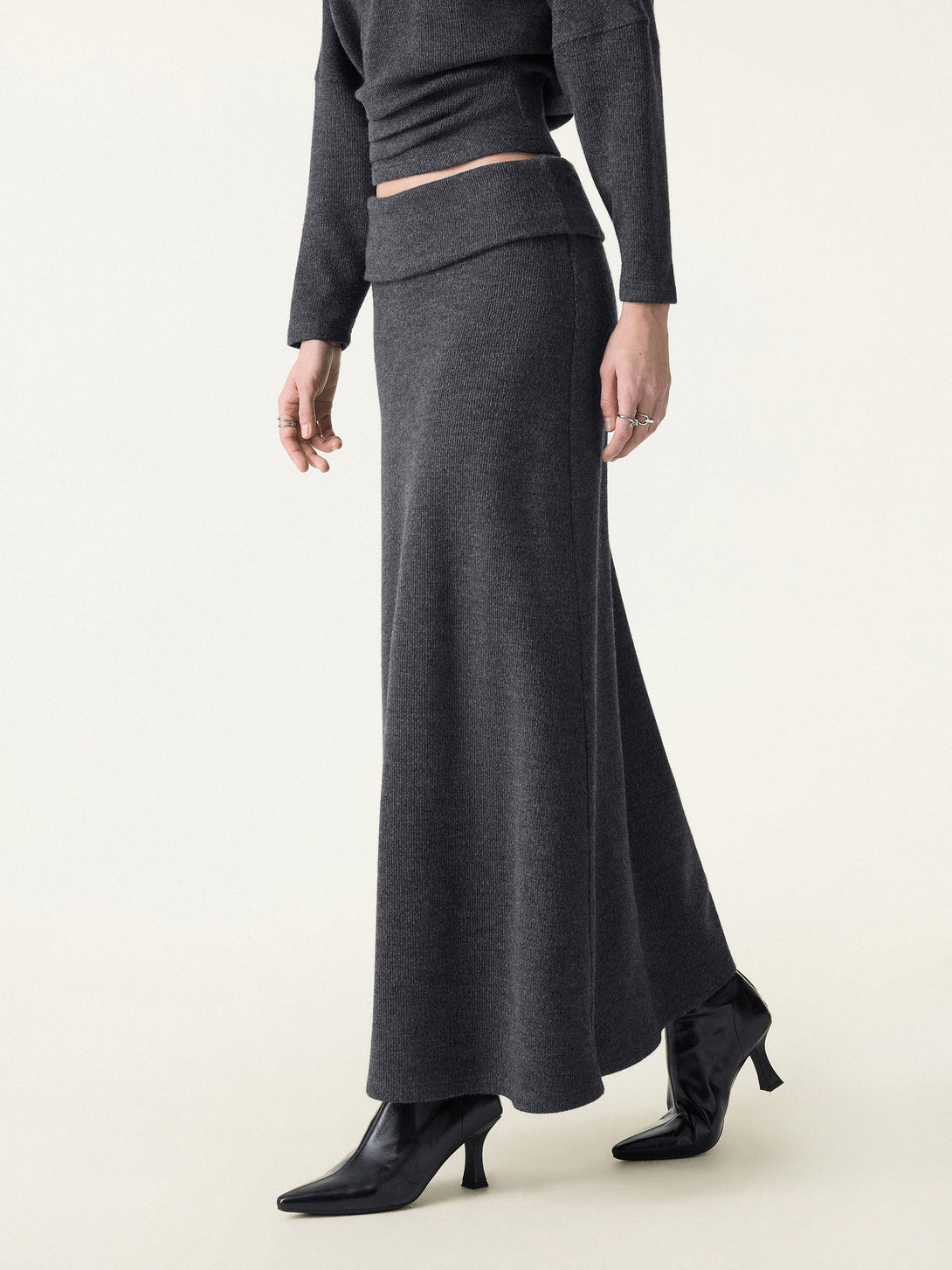 Cozy Ribbed Fold-Down Waistband A-line Maxi Skirt