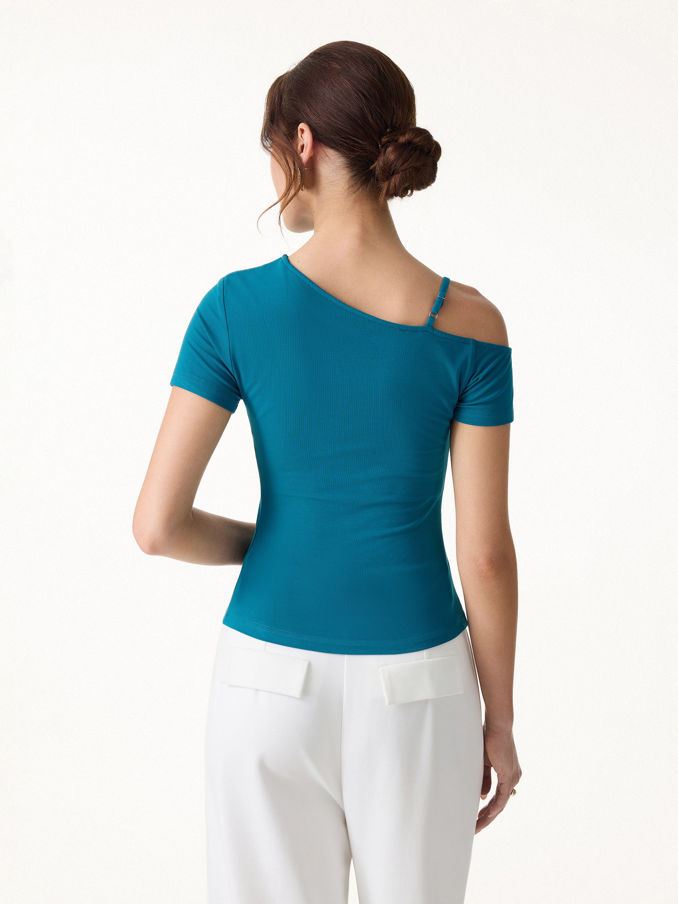 クラネ　ASYMMETRY SHOULDER POINT TOPS CLANE（クラネ）の「ASYMMETRY SHOULDER POINT TOPS（Tシャツ
