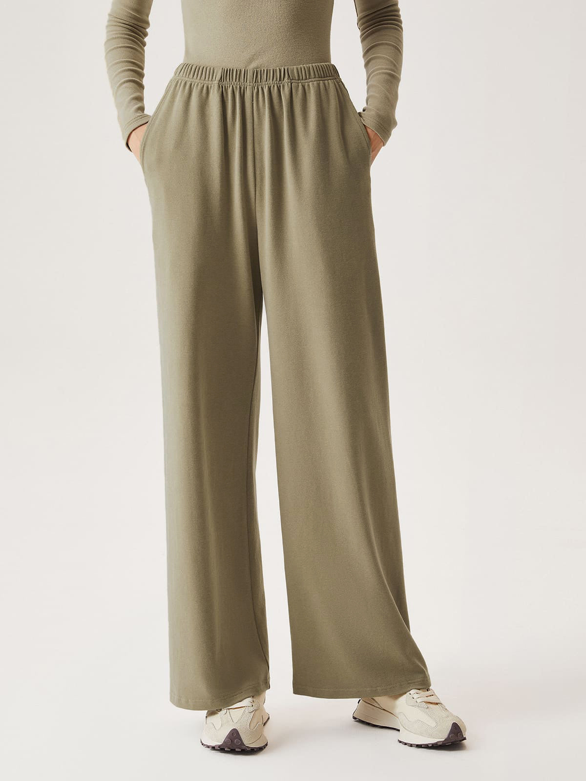 Elastic Waist Tappered Wide Leg Pants - Griege