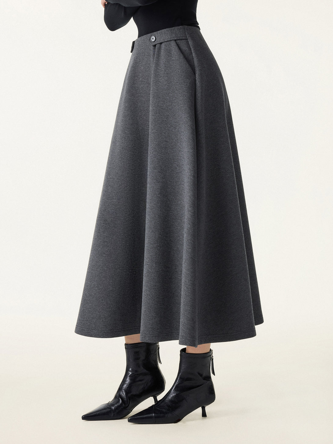 Cozy Warm Tailored Midi Circle Skirt with Pockets