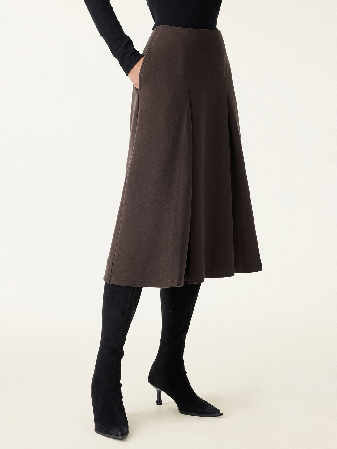 Mid Rise Pleated A-Line Pull-on Skirts with Pockets
