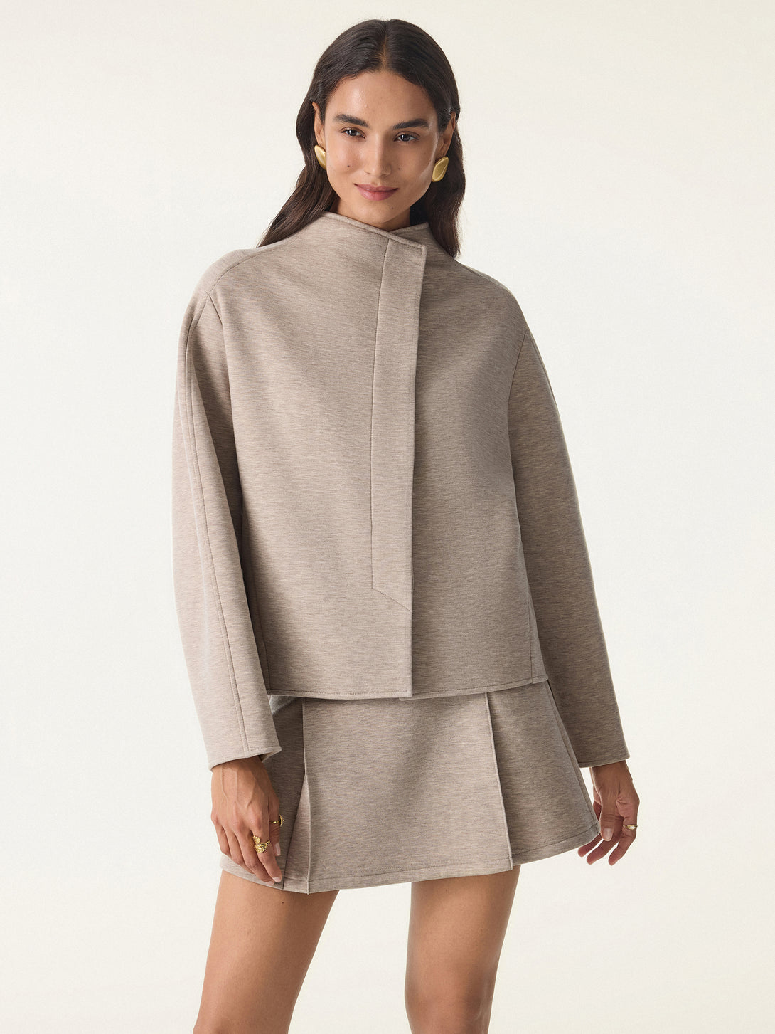 Minimalist Stand Collar Cropped Jacket with Pockets