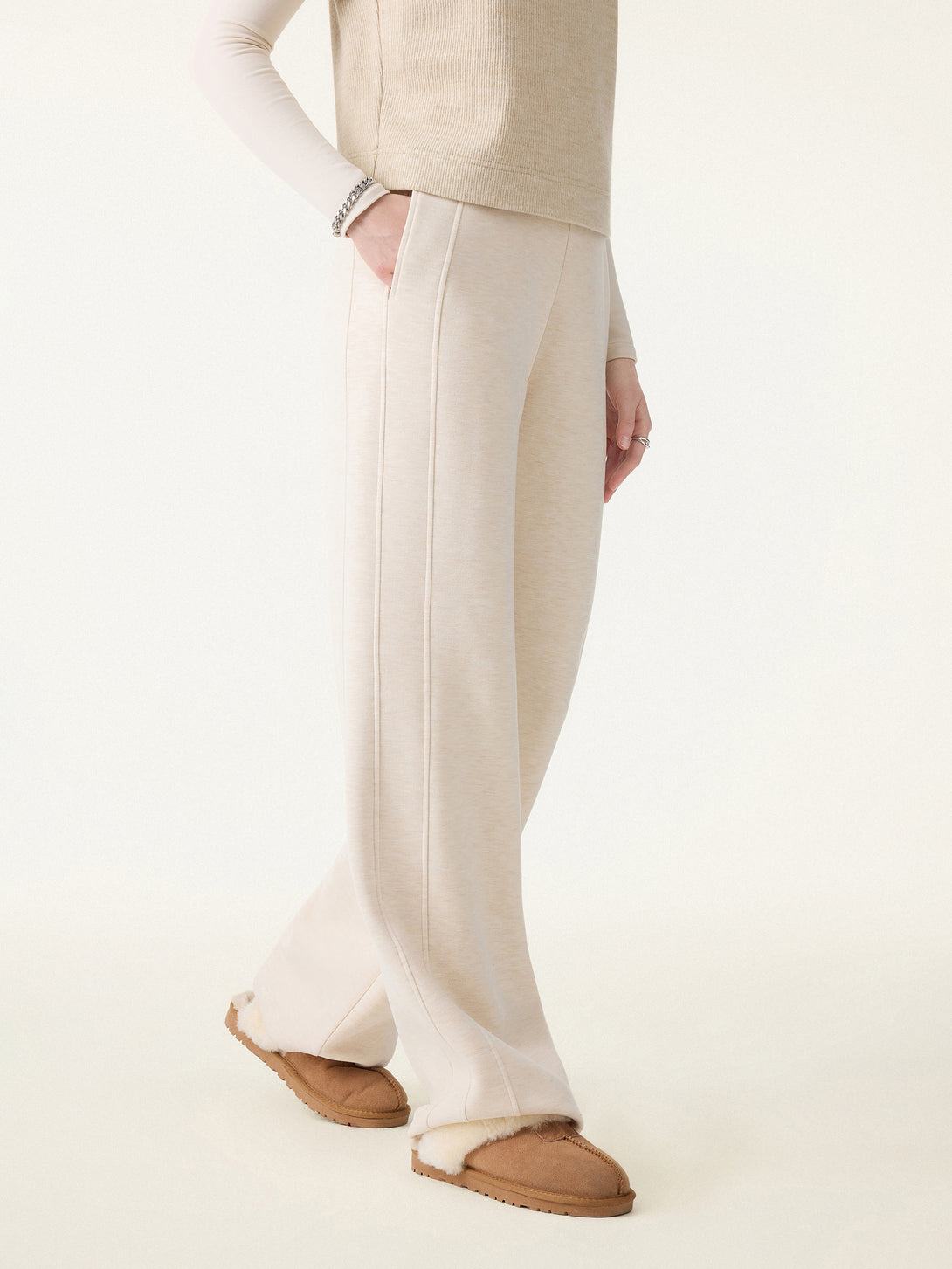 FuzzLuxe Mid Rise Wide Leg Pull-on Pants with Pockets