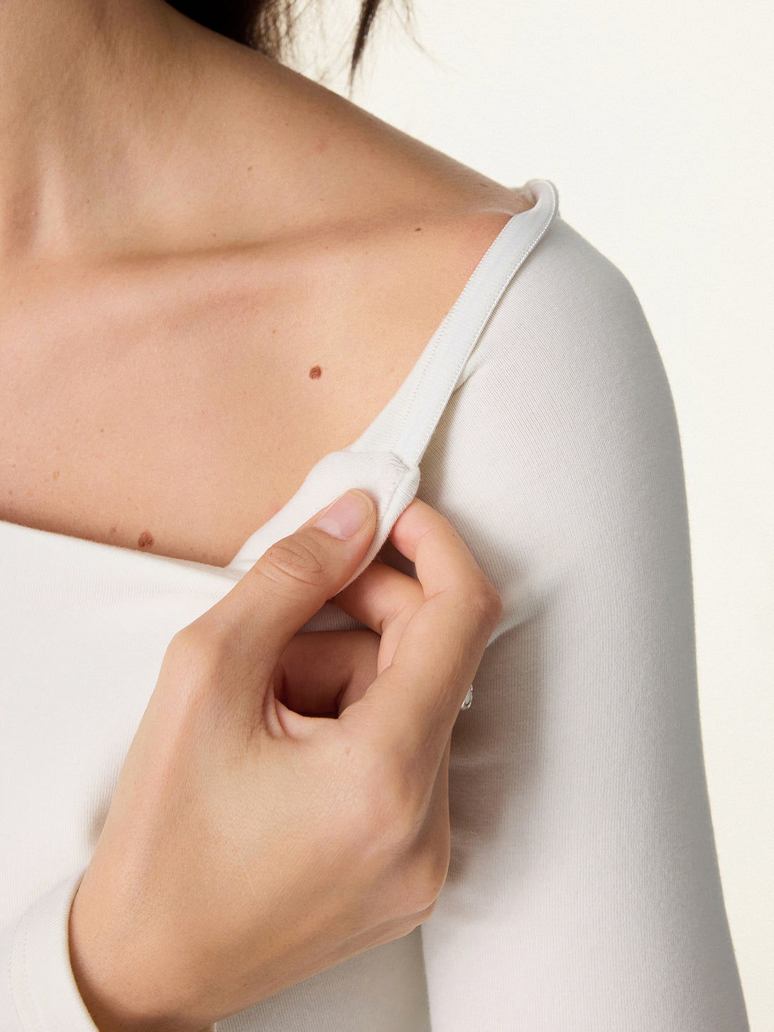 ProWarm Boatneck Long Sleeve Brami