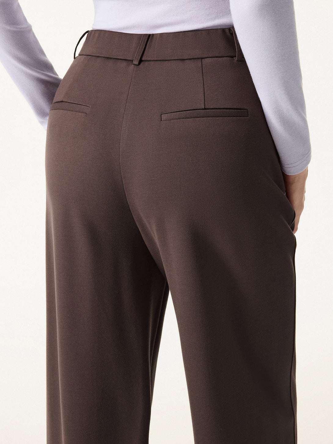 Mid Rise Barrel Leg Pull-on Pants with Pockets
