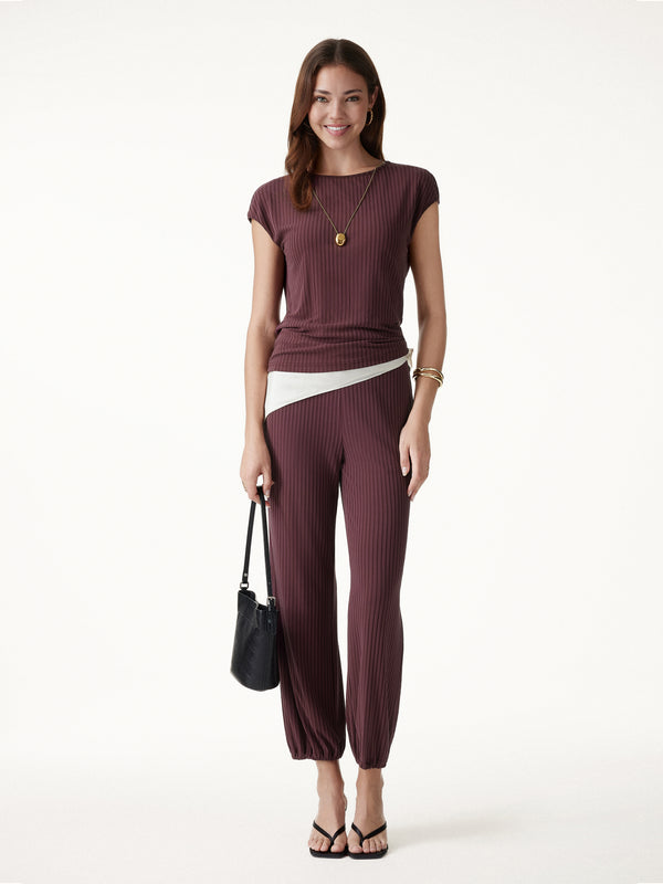 OGLmove 2Pcs Set Wrinkle-Free Cap Sleeve Top & Mid-Rise Cropped Pants Ruby Berry XS