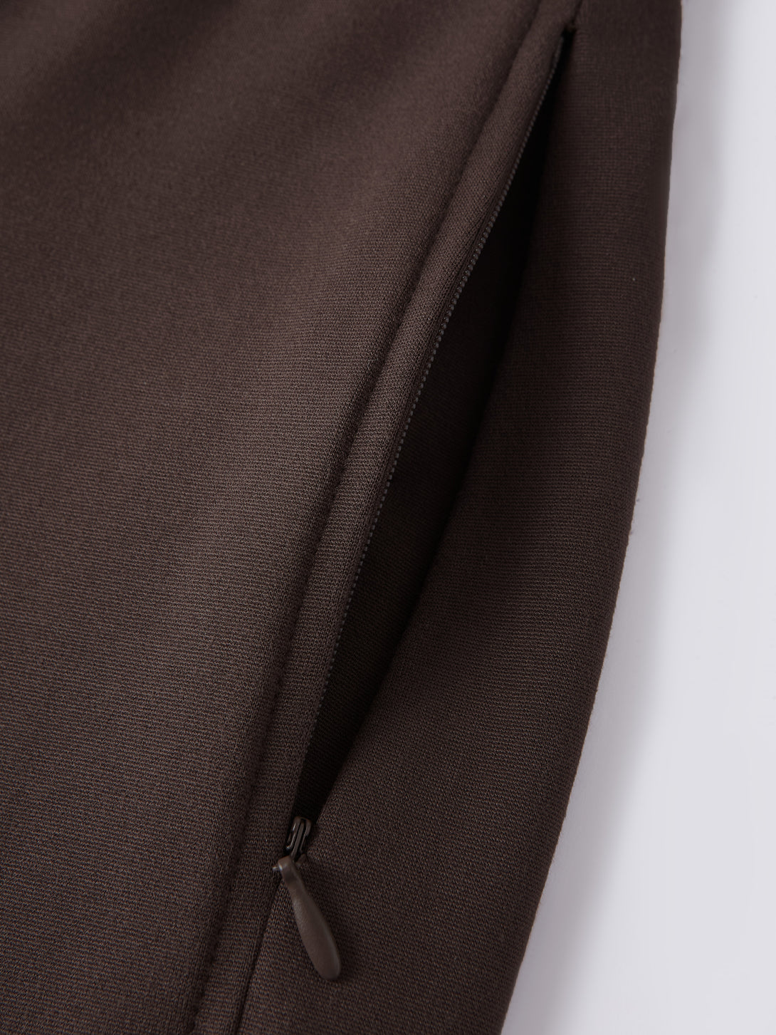 Mid Rise Barrel Leg Pull-on Pants with Pockets