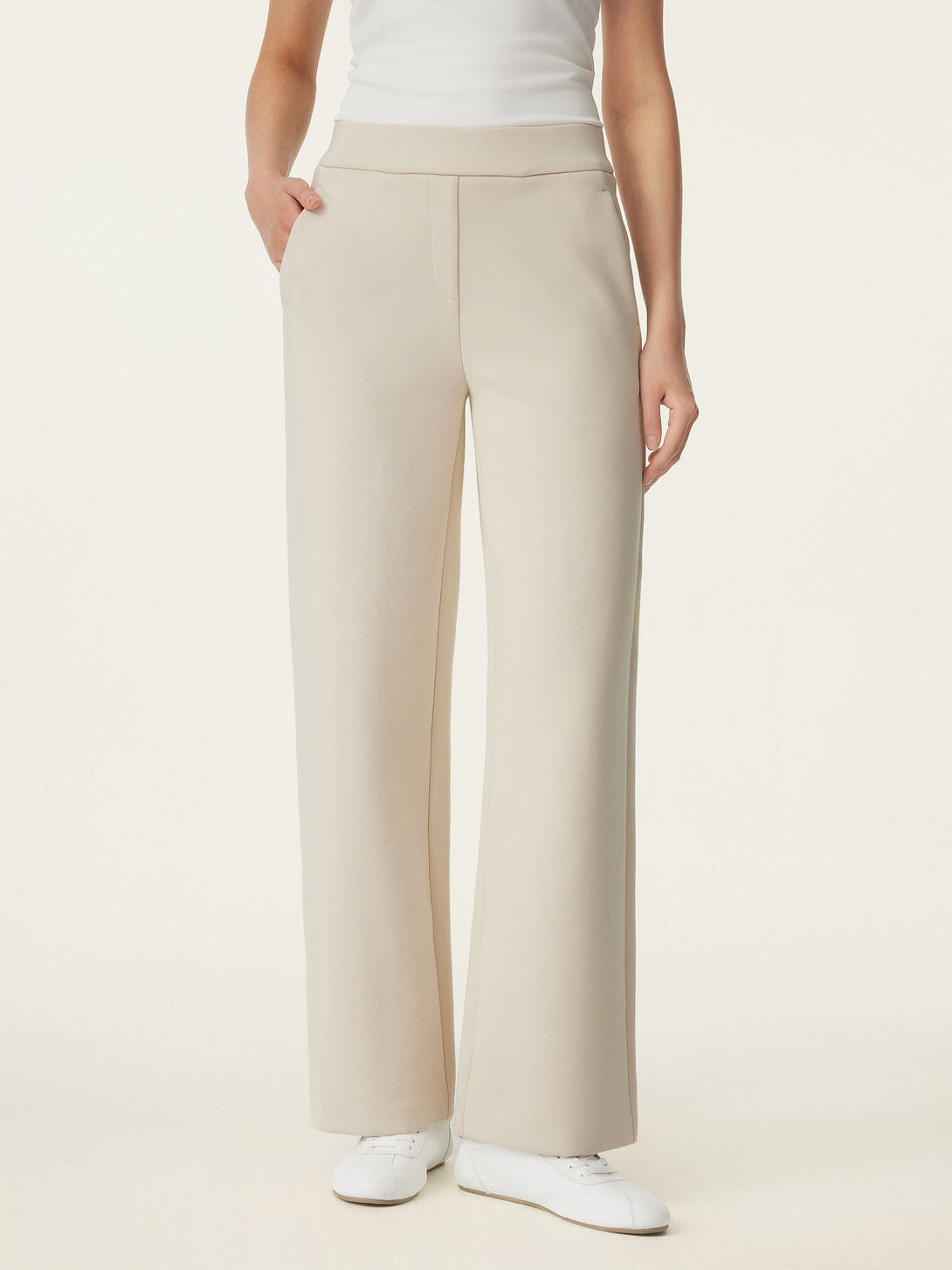 Textured Mid Rise Pull-on Straight Pant with Pockets