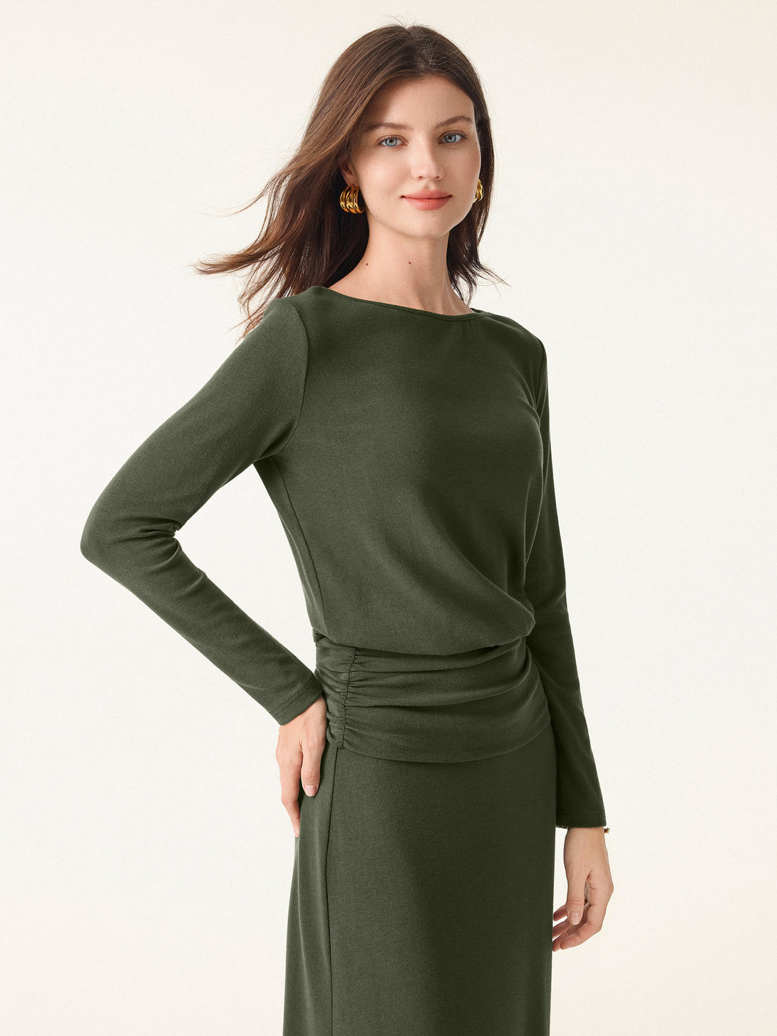 2Pcs Set Light Warm Round Neck Side Ruched Top & Pull-on Circle Flared Maxi Skirt