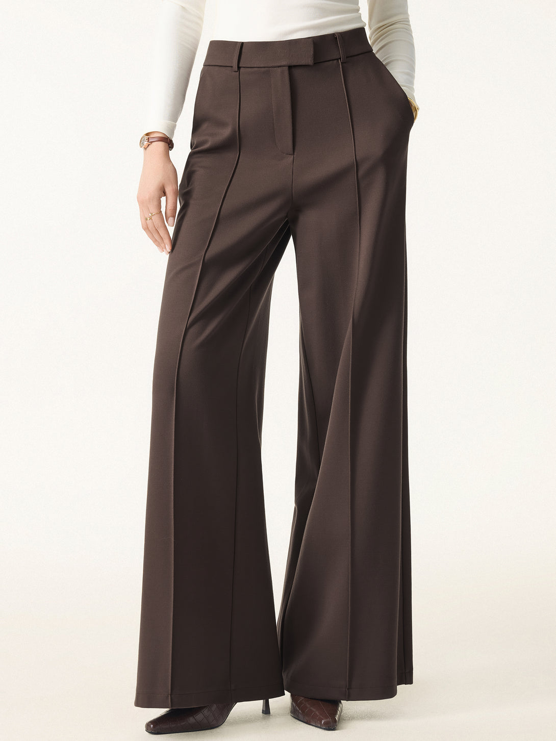 Everyday Mid Rise Wide Leg Trousers with Pockets