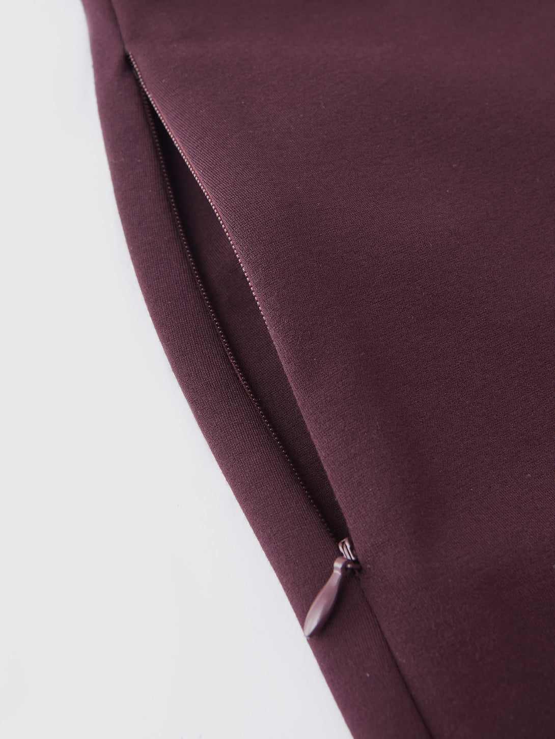 Essential A-line Midi Skirt with Zippered Pockets