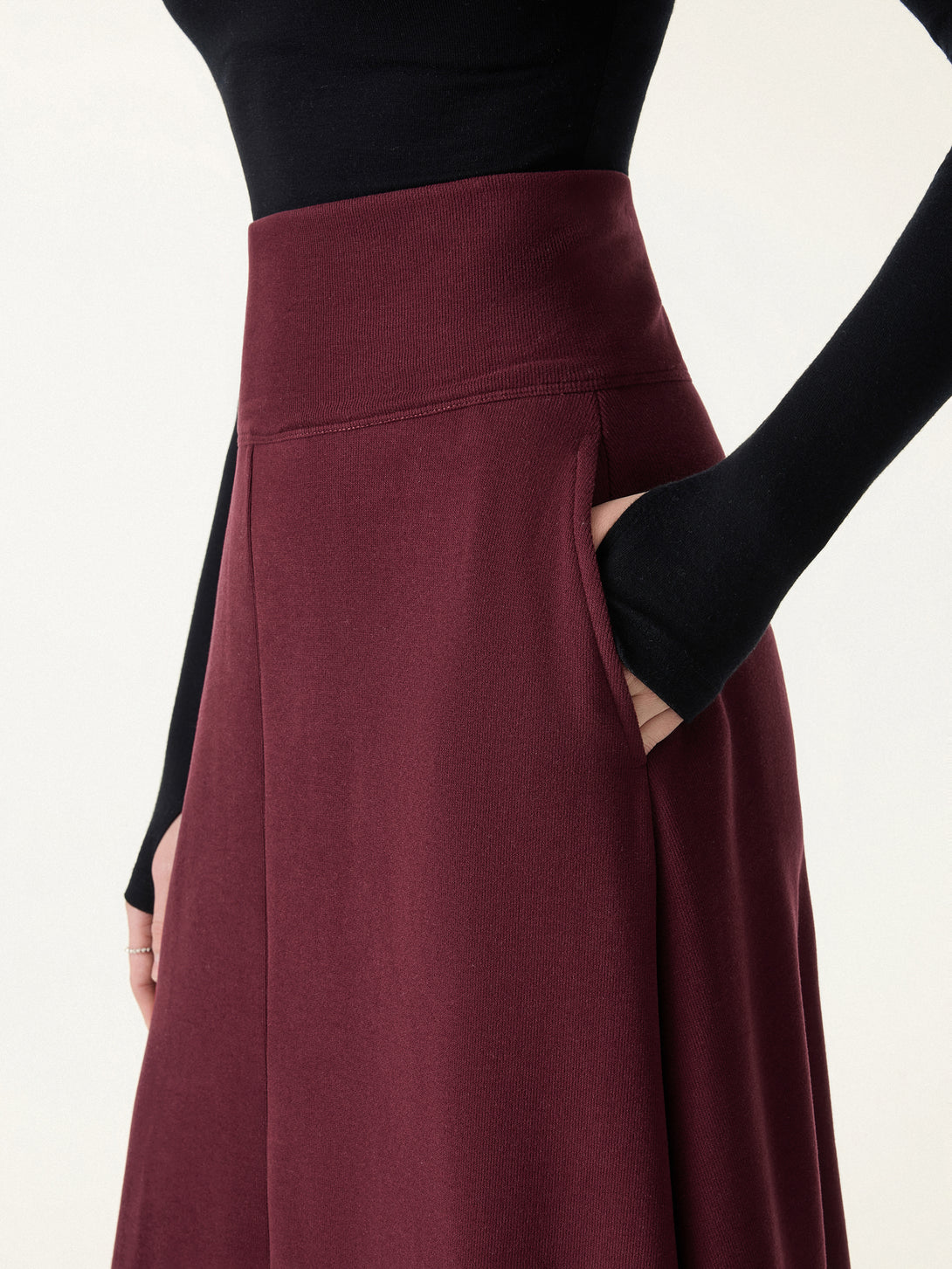 2Pcs Set Mockneck Batwing Sleeve Brami & Midi Pull-on A-Line Skirt with Pockets