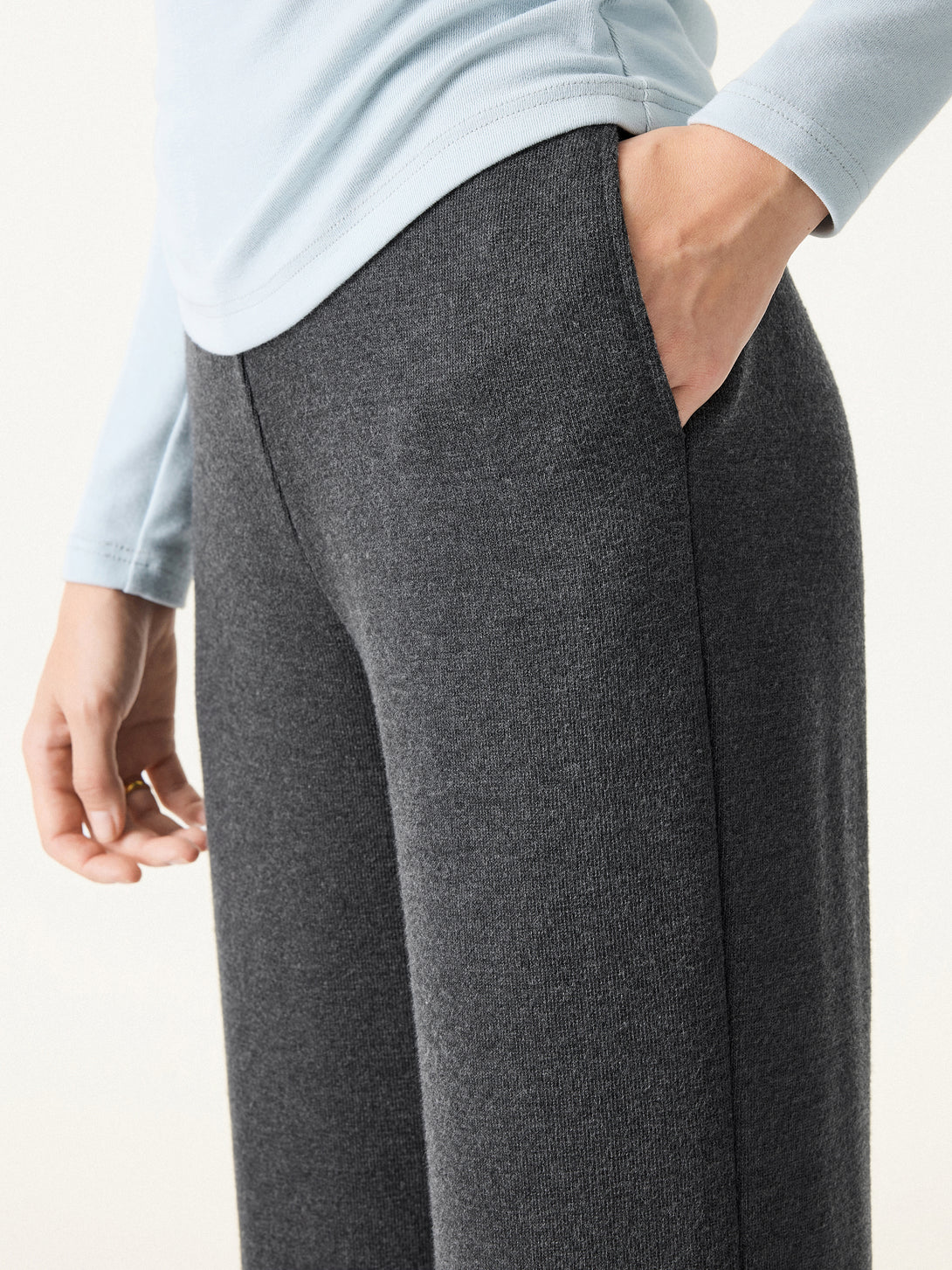 Mid Rise Straight Leg Pull-on Pants with Pockets