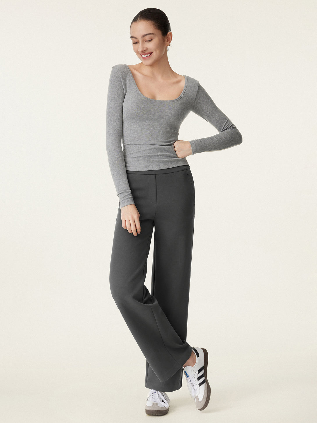Textured Mid Rise Pull-on Straight Pant with Pockets