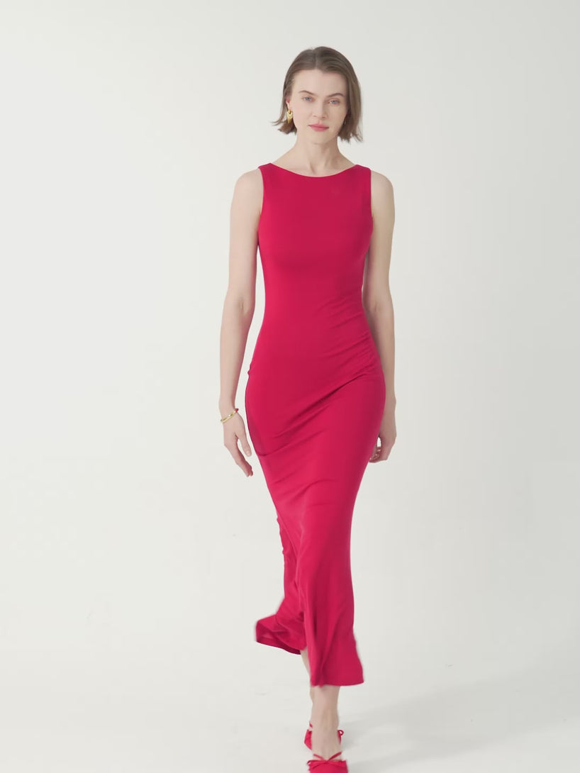 Effortless Boatneck Mermaid Maxi Dress