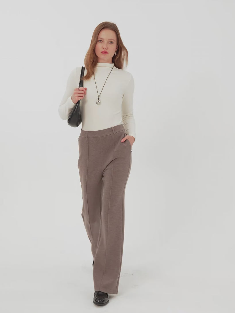 Double-Faced Cozy High Rise Pintuck Pull-on Pants with Pockets