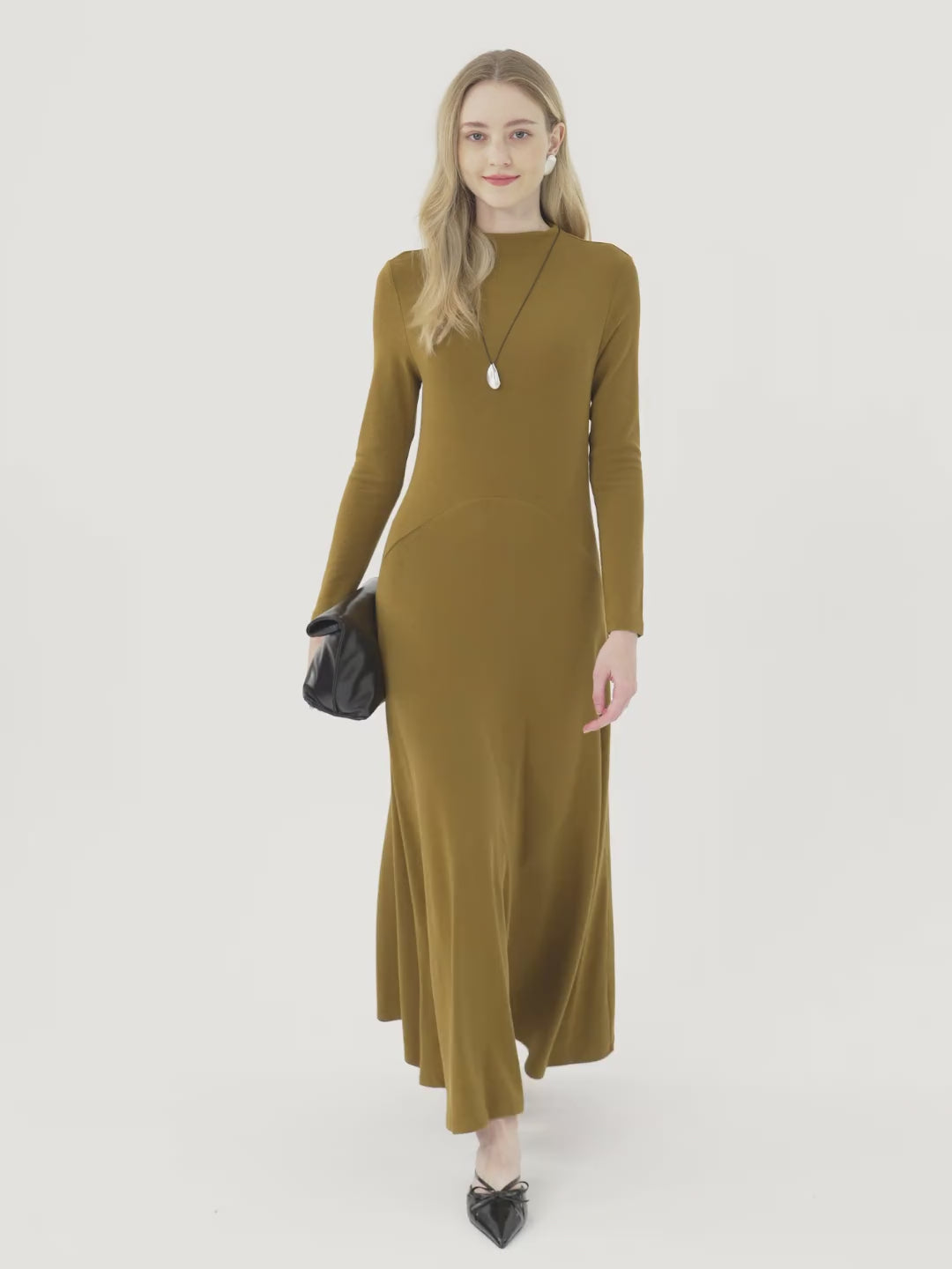 Light Warm Essential Mockneck Maxi Dress