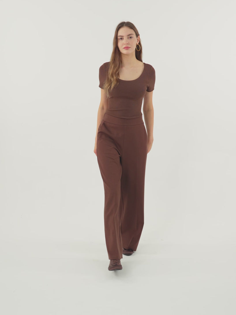 High Rise Wide Leg Trouser with Pockets