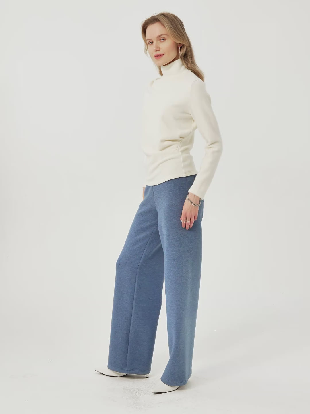 Essential FuzzLuxe Mid Rise Straight Leg Pull-on Pants