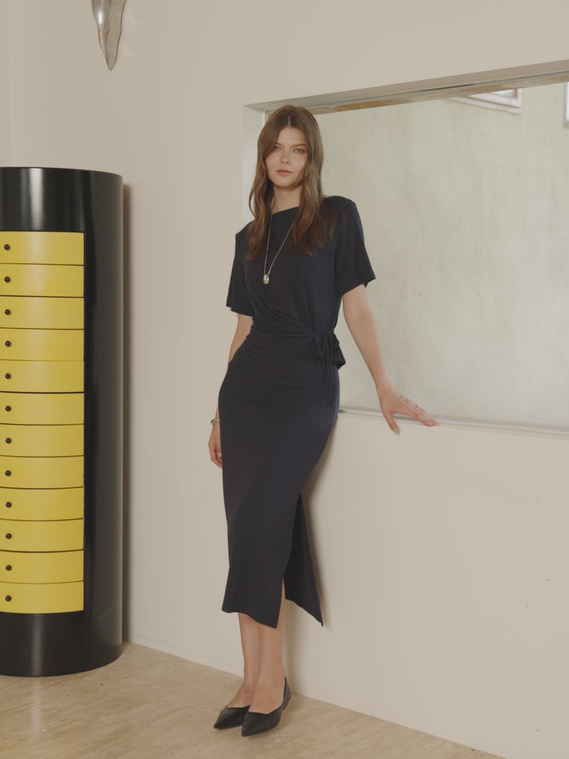 OGLmove LiteWarm Side-Slit A-Line Midi Skirt