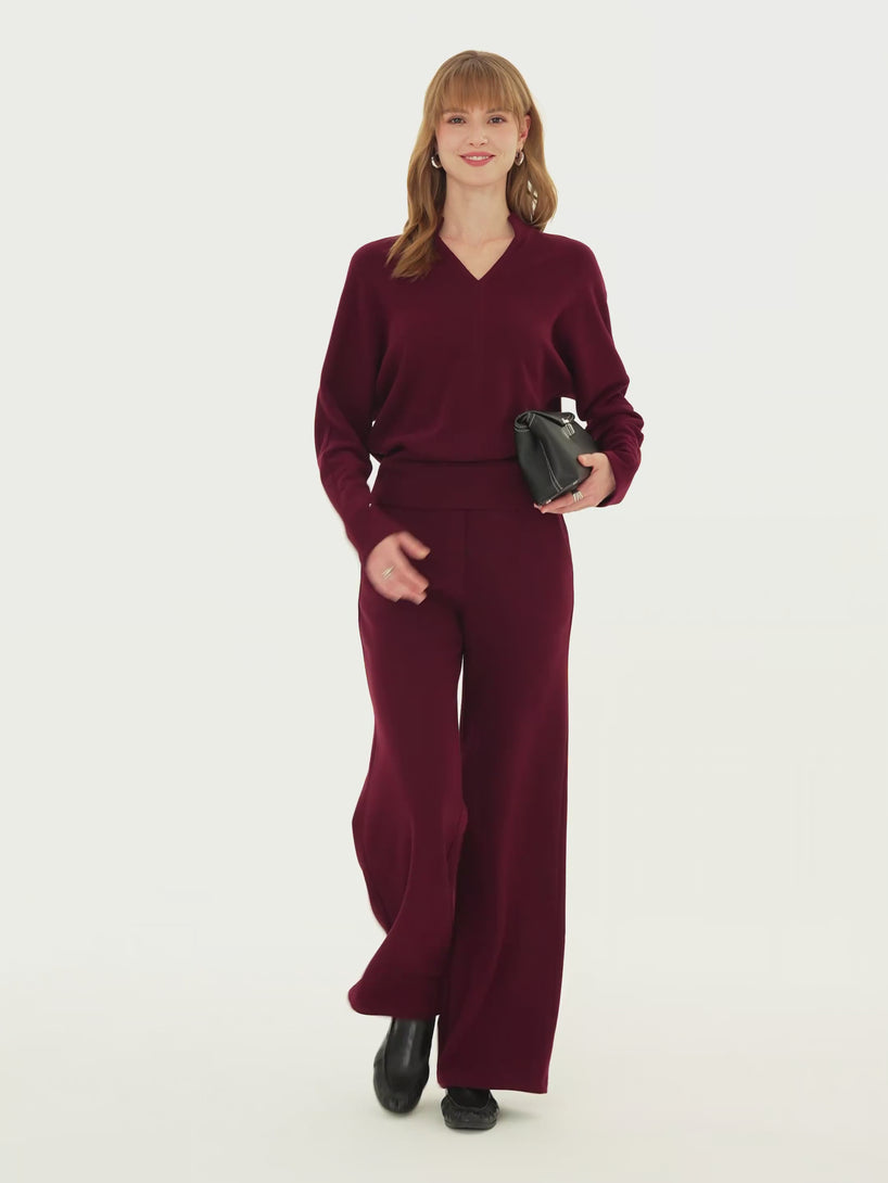 OGLmove MaxWarm V-Neck Stand Collar Banded Hem Top