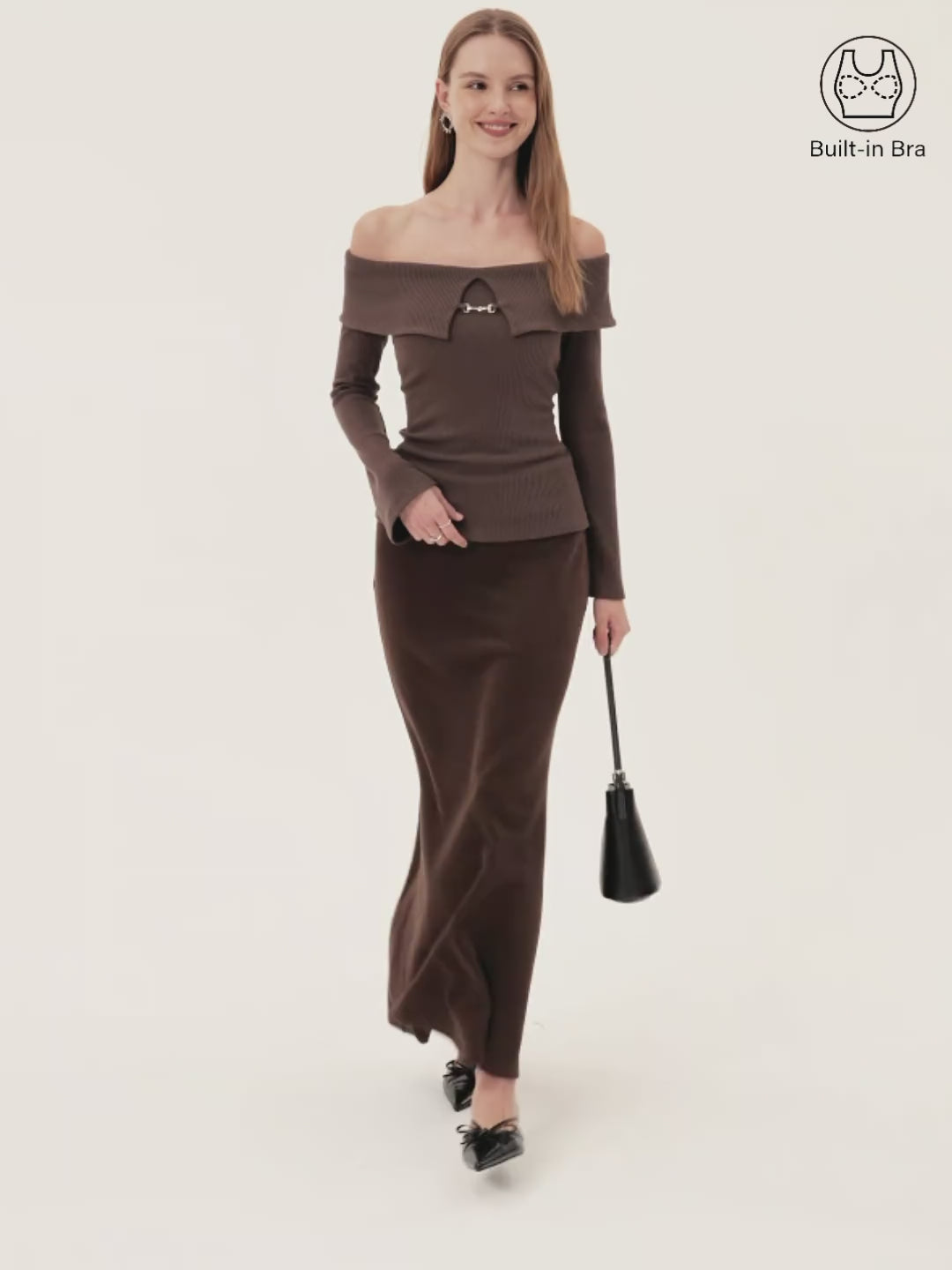 Non-Slip Metal Chain Detail Cold Shoulder Brami