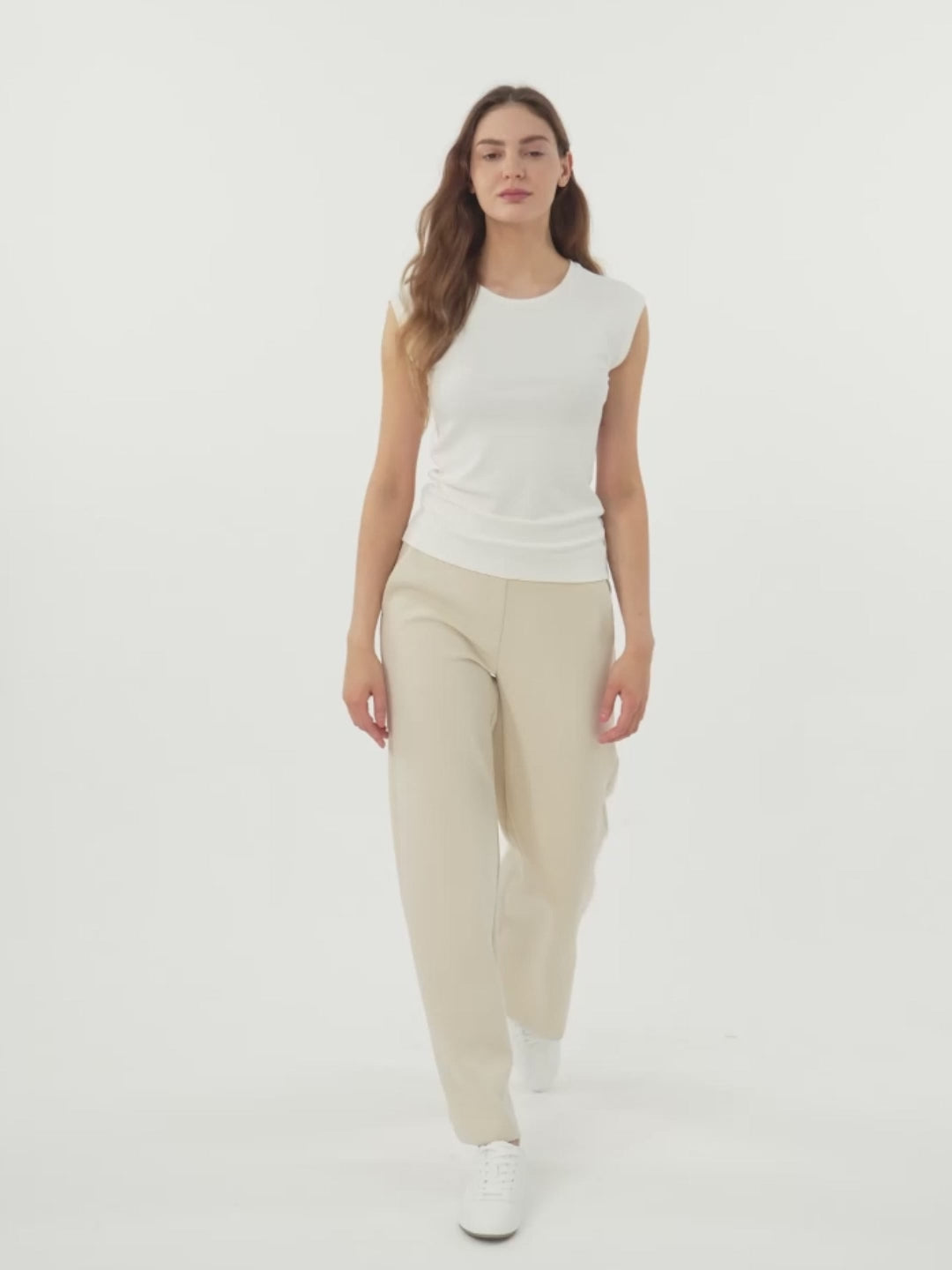 Textured Mid Rise Pull-on Straight Pant with Pockets