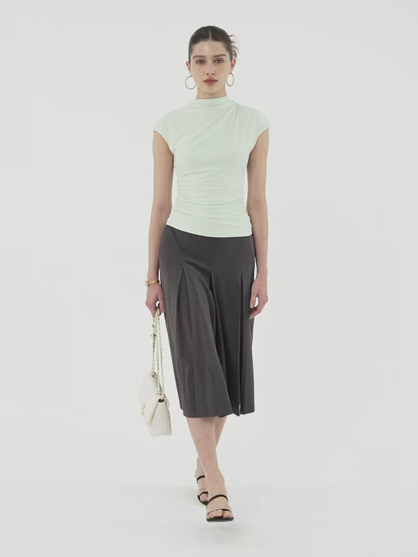 Stretchy Mid Rise A-line Pleated Skirt with Pockets