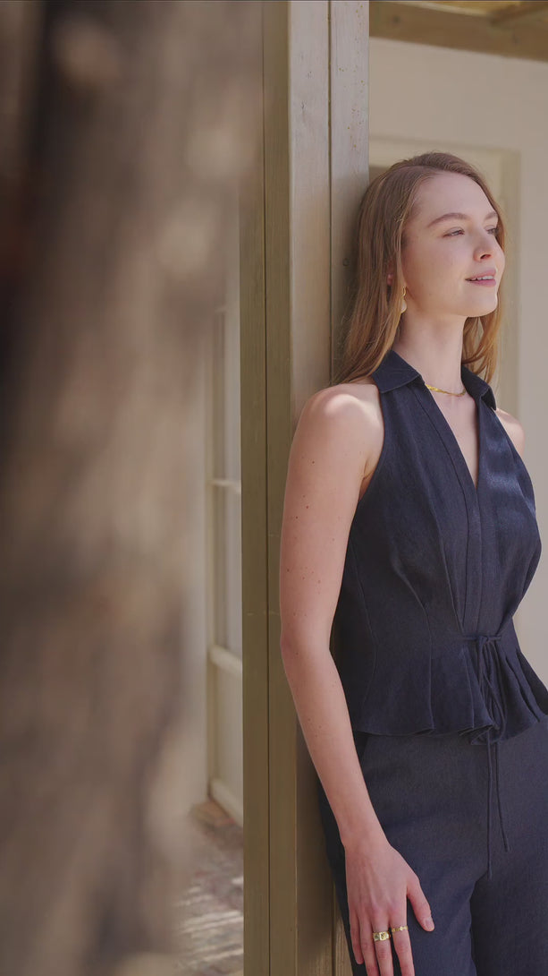 2Pcs Set Collared V-neck Sleeveless Top & Mid Rise Flared Pant with Pockets