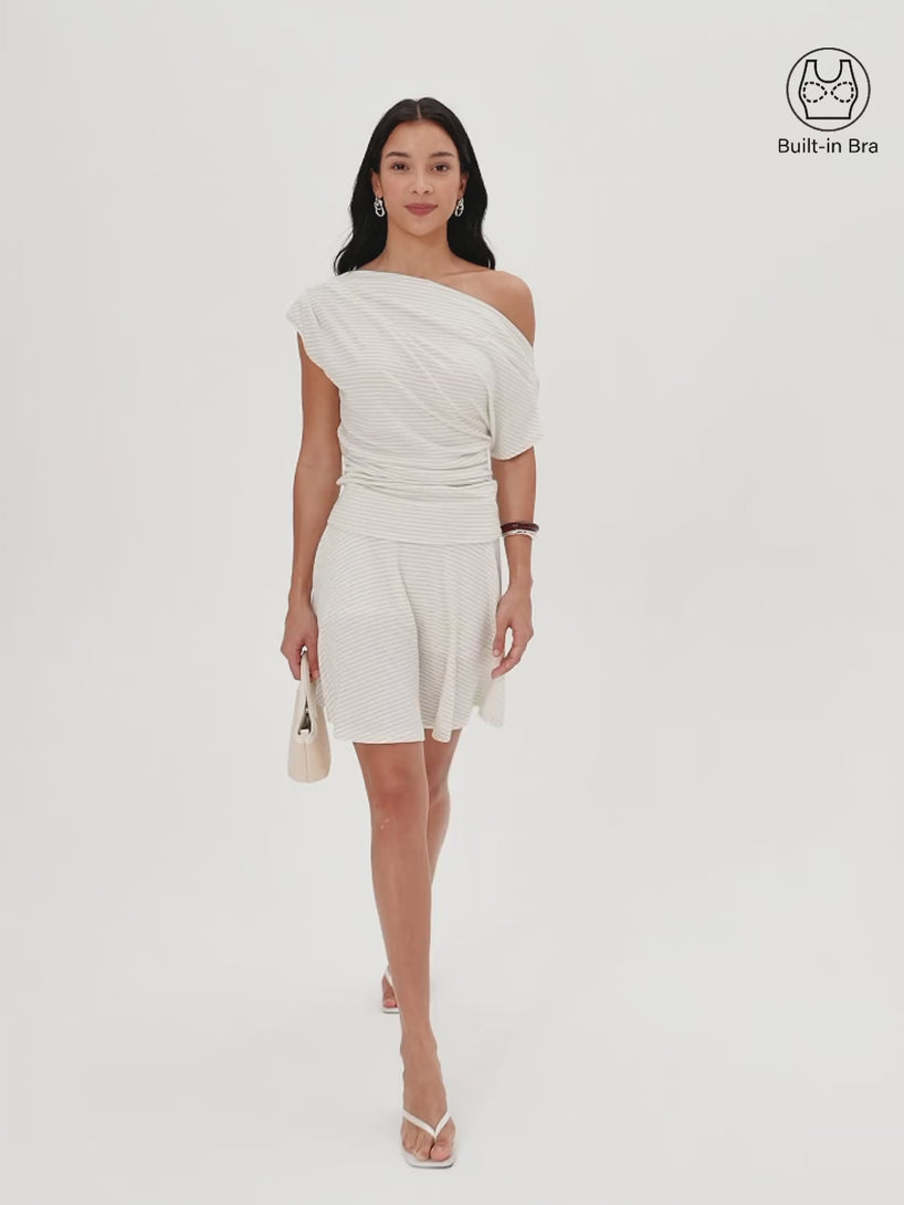 OGLmove 2Pcs Set Asymmetrical Neck Ruched Top & Circle Flare Pull-On Skort