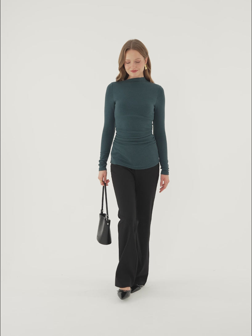 OGLmove Light Warm Slanted Mockneck Ruched Brami
